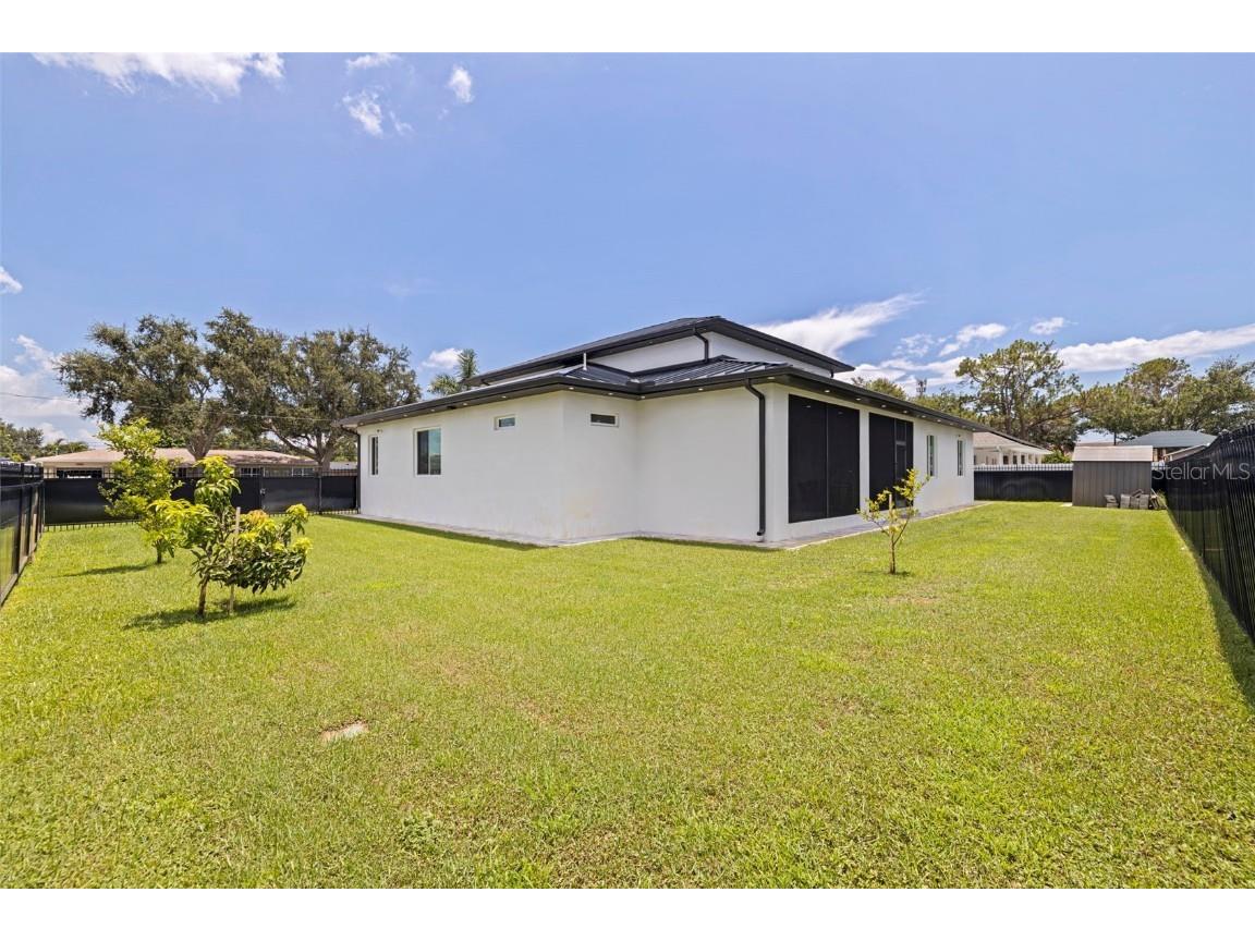 6396 18th Street N Saint Petersburg FL 33702 TB8415588 image31