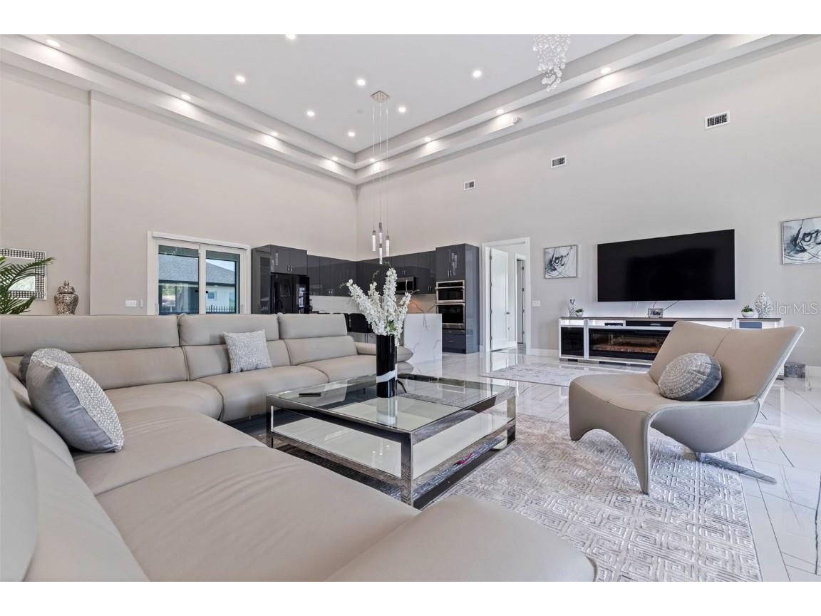 6396 18th Street N Saint Petersburg FL 33702 TB8415588 image9