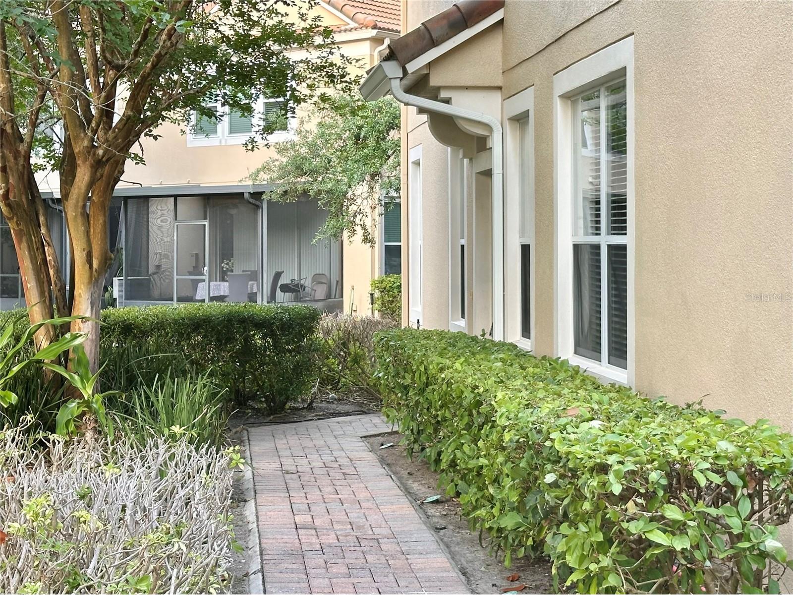 6396 Daysbrook Drive #101 Orlando FL 32835 O6403925 image2