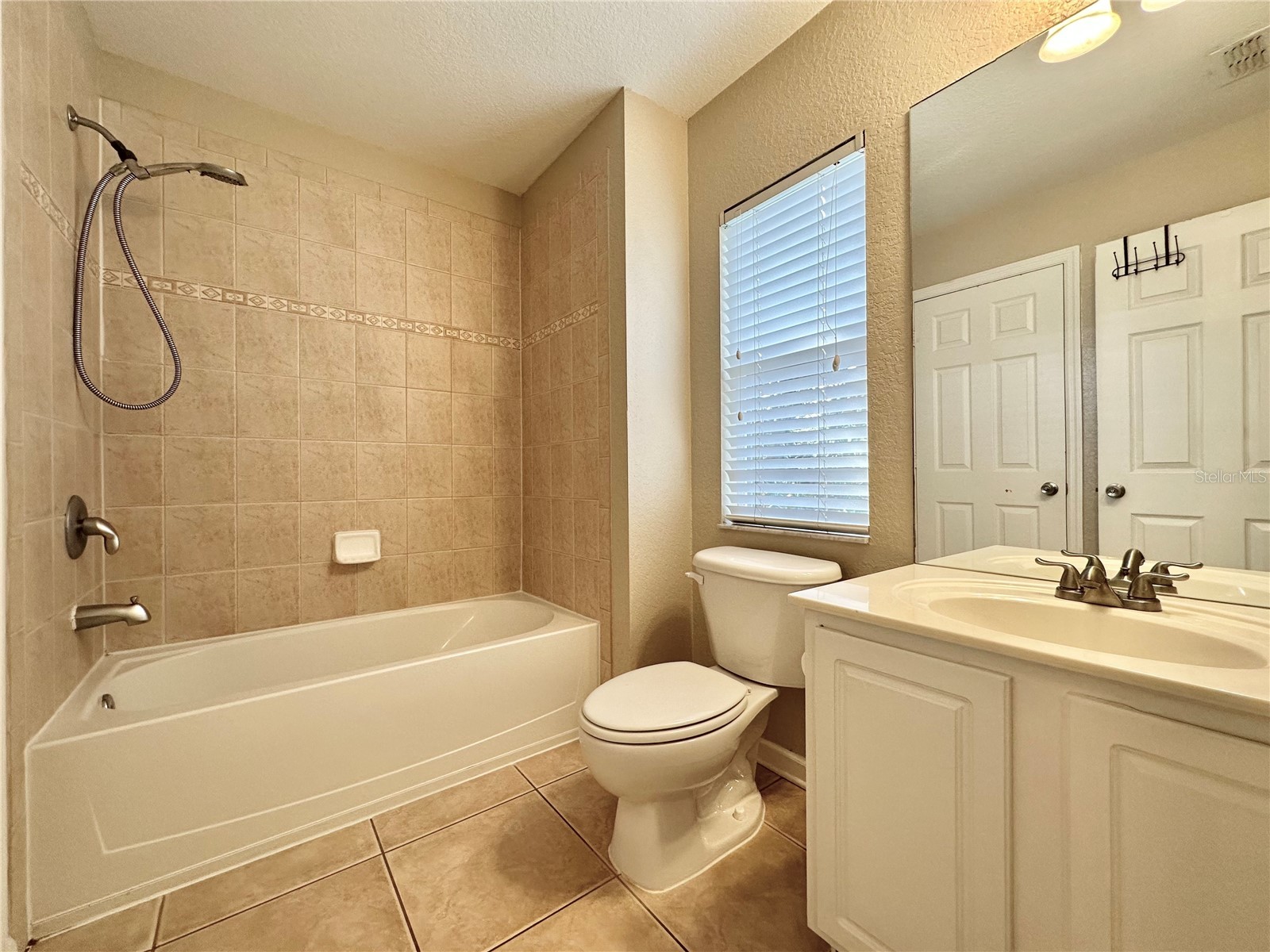 6396 Daysbrook Drive #101 Orlando FL 32835 O6403925 image28