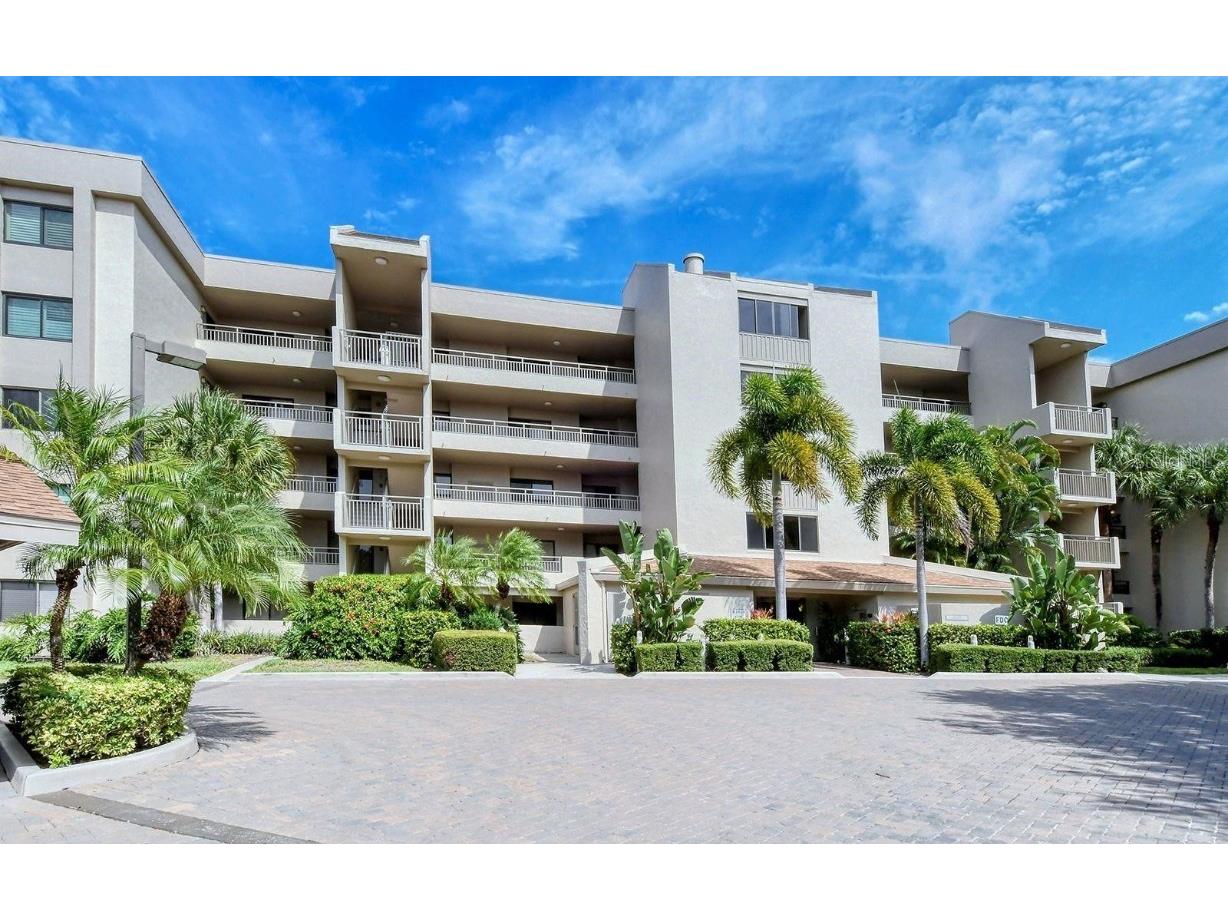 6396 Midnight Cove Road #913 Sarasota FL 34242 A4587853 image1