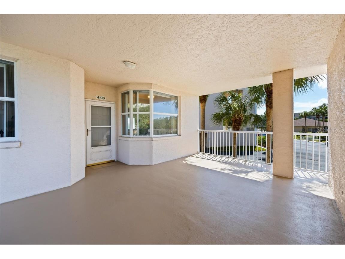 6399 Shoreline Drive #4106 Saint Petersburg FL 33708 TB8325309 image1