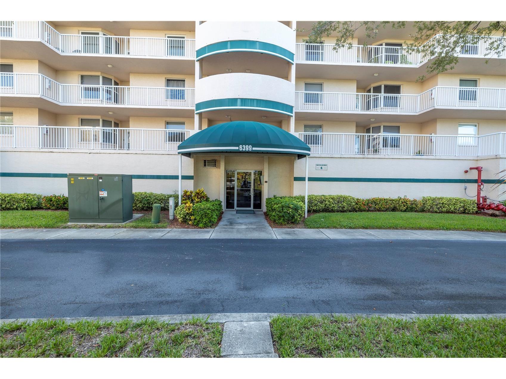 6399 Shoreline Drive #4201 Saint Petersburg FL 33708 - LONG BAYOU TB8405733 image47