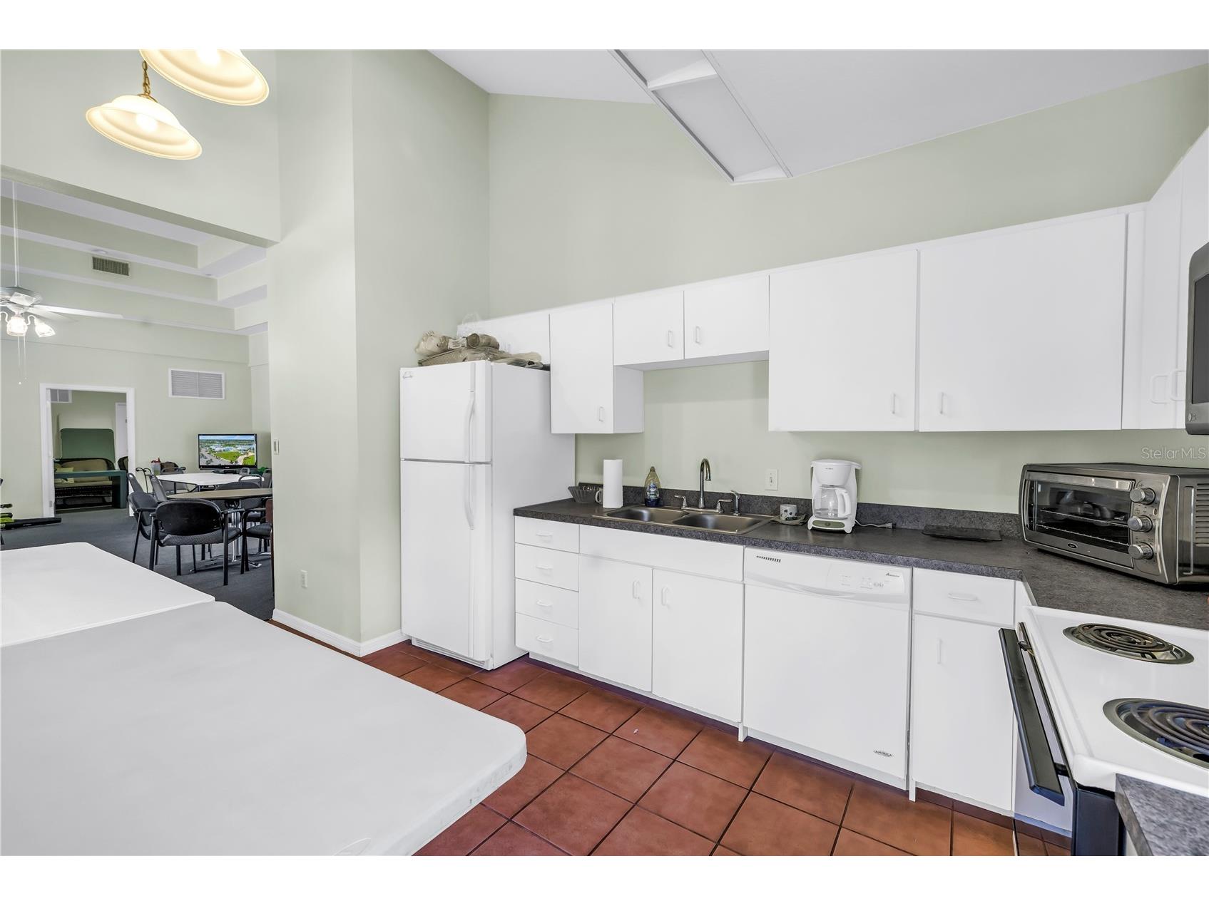 6399 Shoreline Drive #4201 Saint Petersburg FL 33708 - LONG BAYOU TB8405733 image51