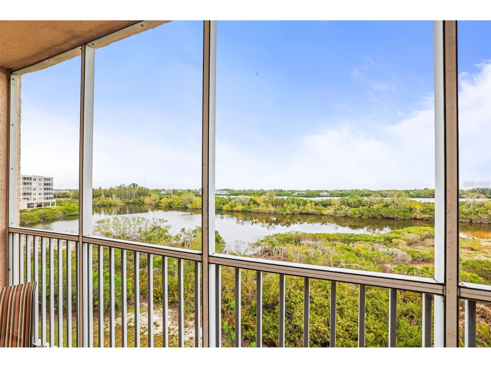 6399 Shoreline Drive #4305 Saint Petersburg FL 33708 TB8487022 image1