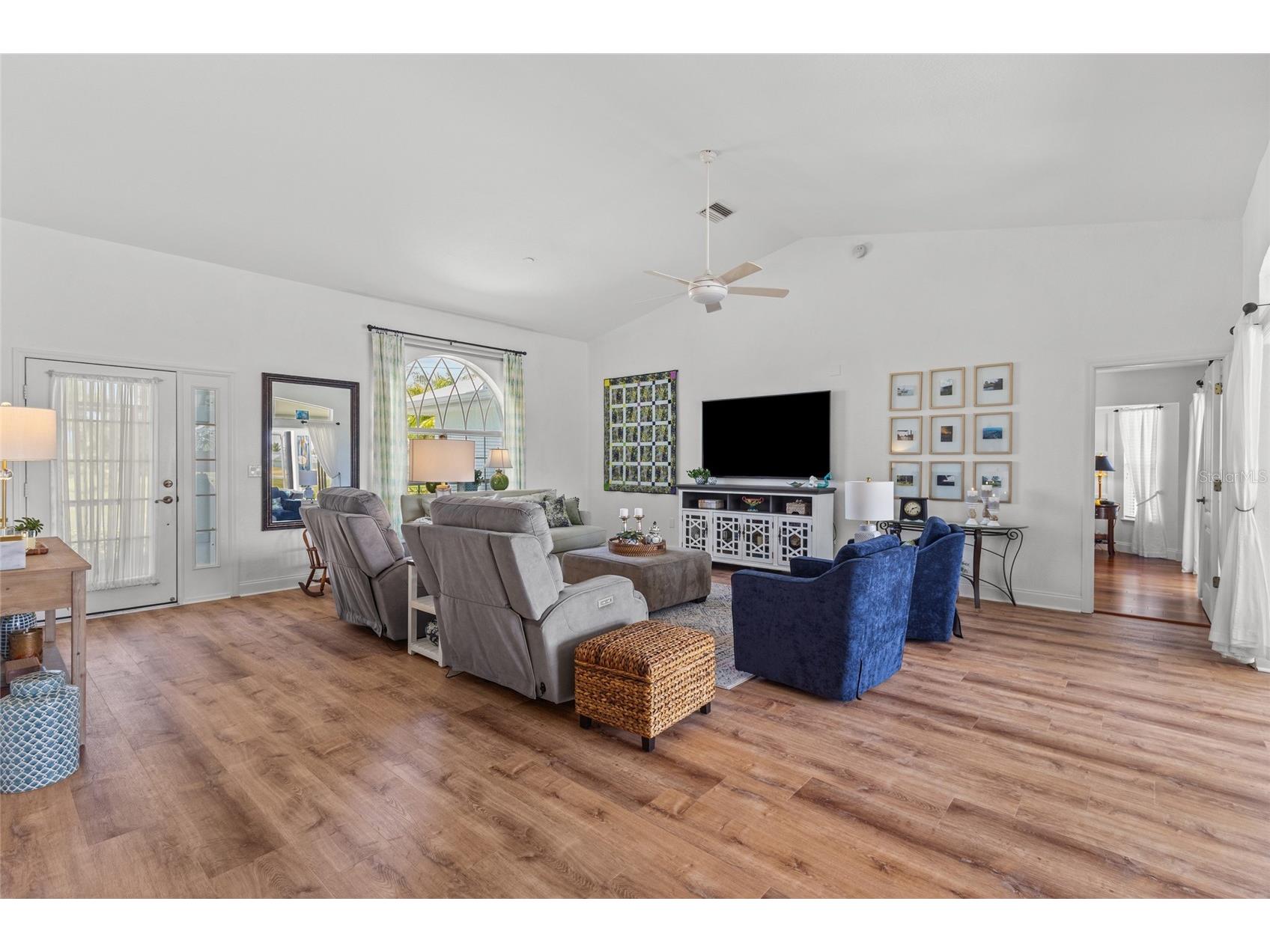 64 Bunker Court Rotonda West FL 33947 N6144001 image28