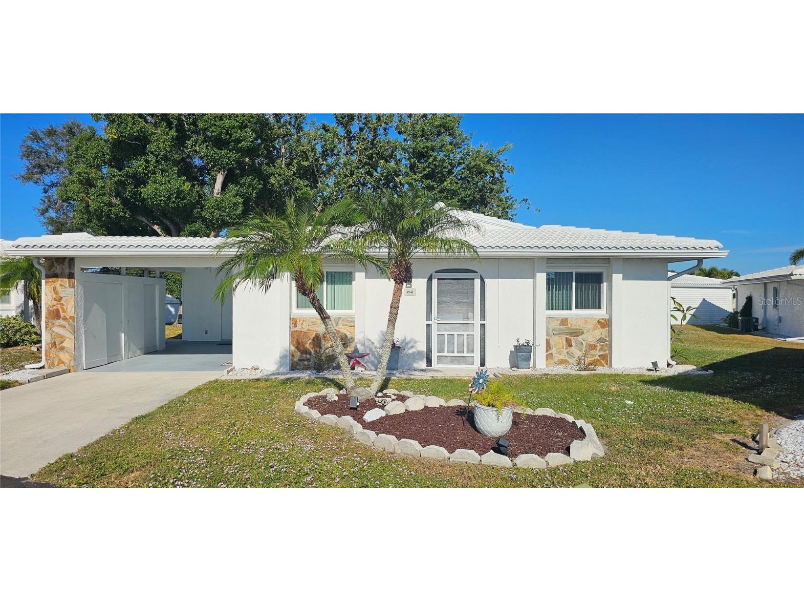 64 Circlewood Drive #A2-3 Venice FL 34293 A4671325 image1