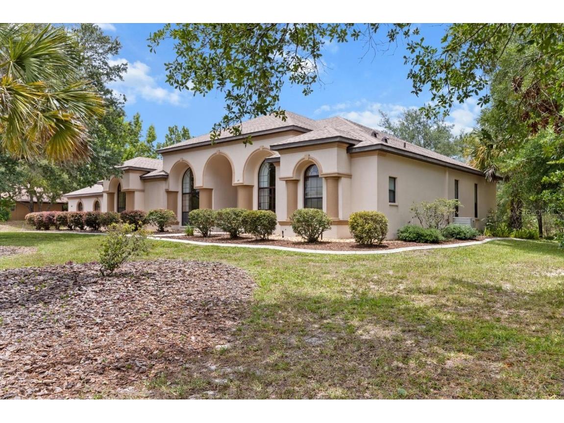 64 Cypress Boulevard E Homosassa FL 34446 W7879576 image2