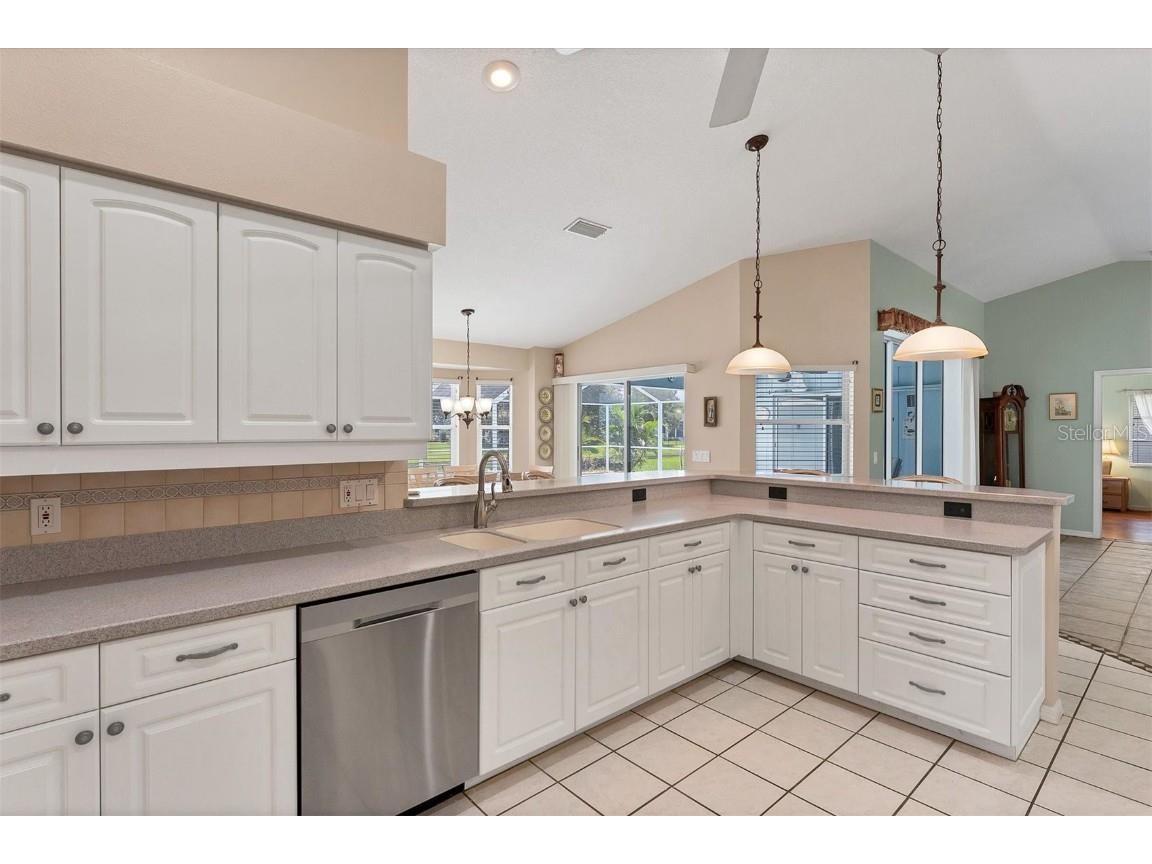 64 Long Meadow Lane Rotonda West FL 33947 - LONG MEADOW CANAL D6137951 image15