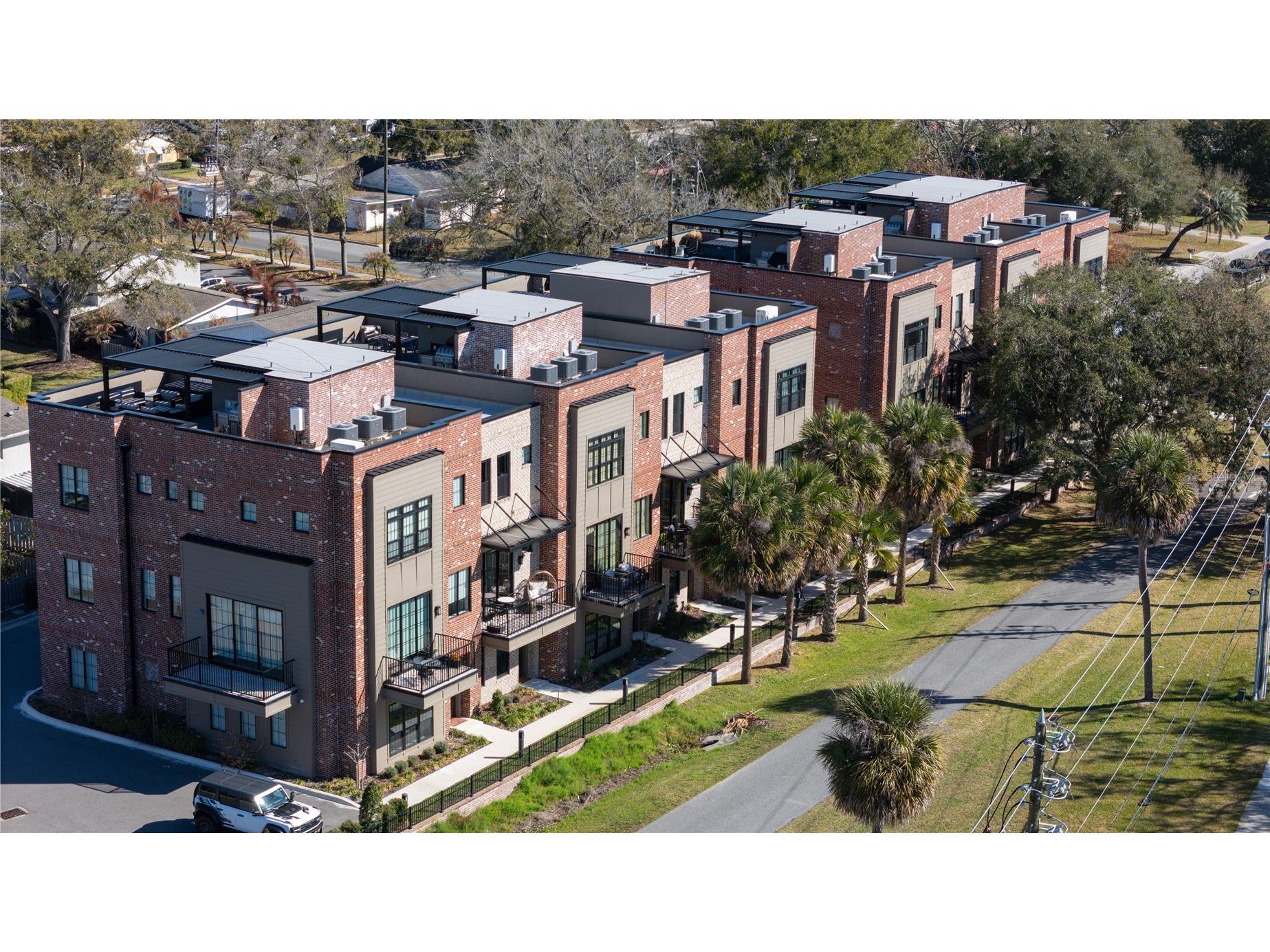 64 N Park Avenue Winter Garden FL 34787 O6394825 image1