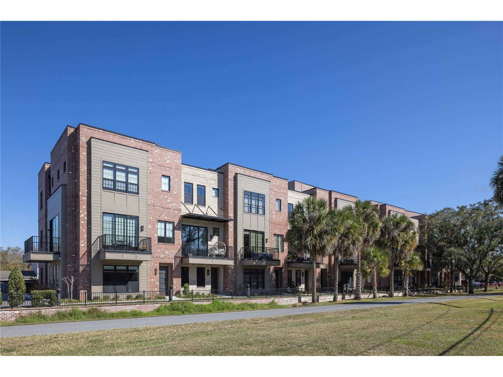 64 N Park Avenue Winter Garden FL 34787 O6394825 image2