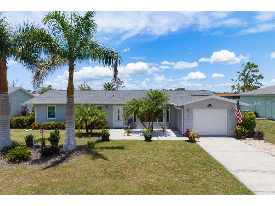 64 Oakland Hills Place Rotonda West FL 33947 A4576918 image1