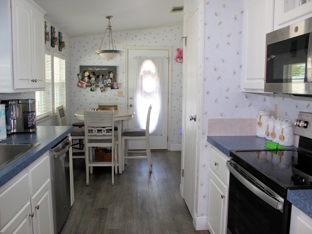 64 Thatch Palm Street W Largo FL 33770 TB8497397 image2