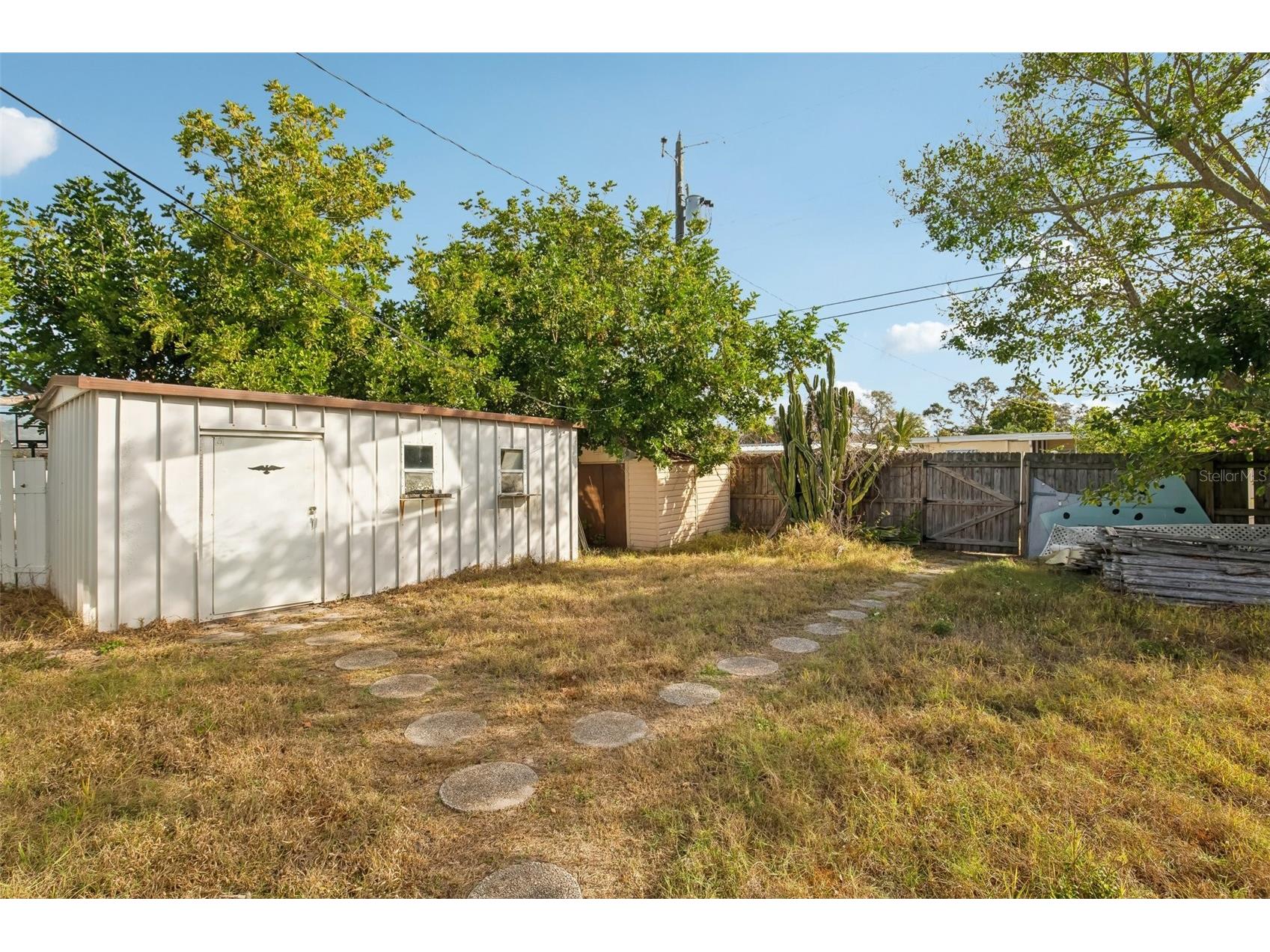640 59th St S Saint Petersburg FL 33707 OM717895 image16