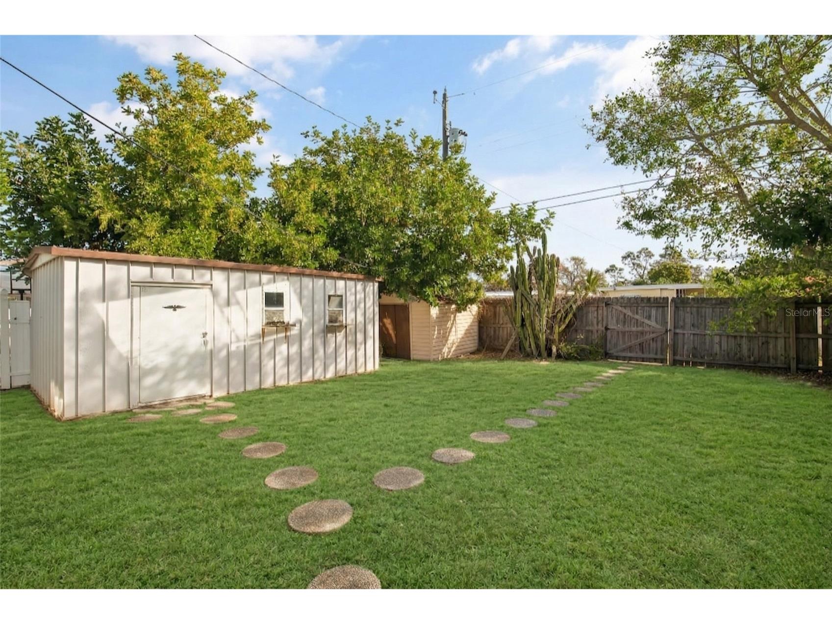 640 59th St S Saint Petersburg FL 33707 OM717895 image27