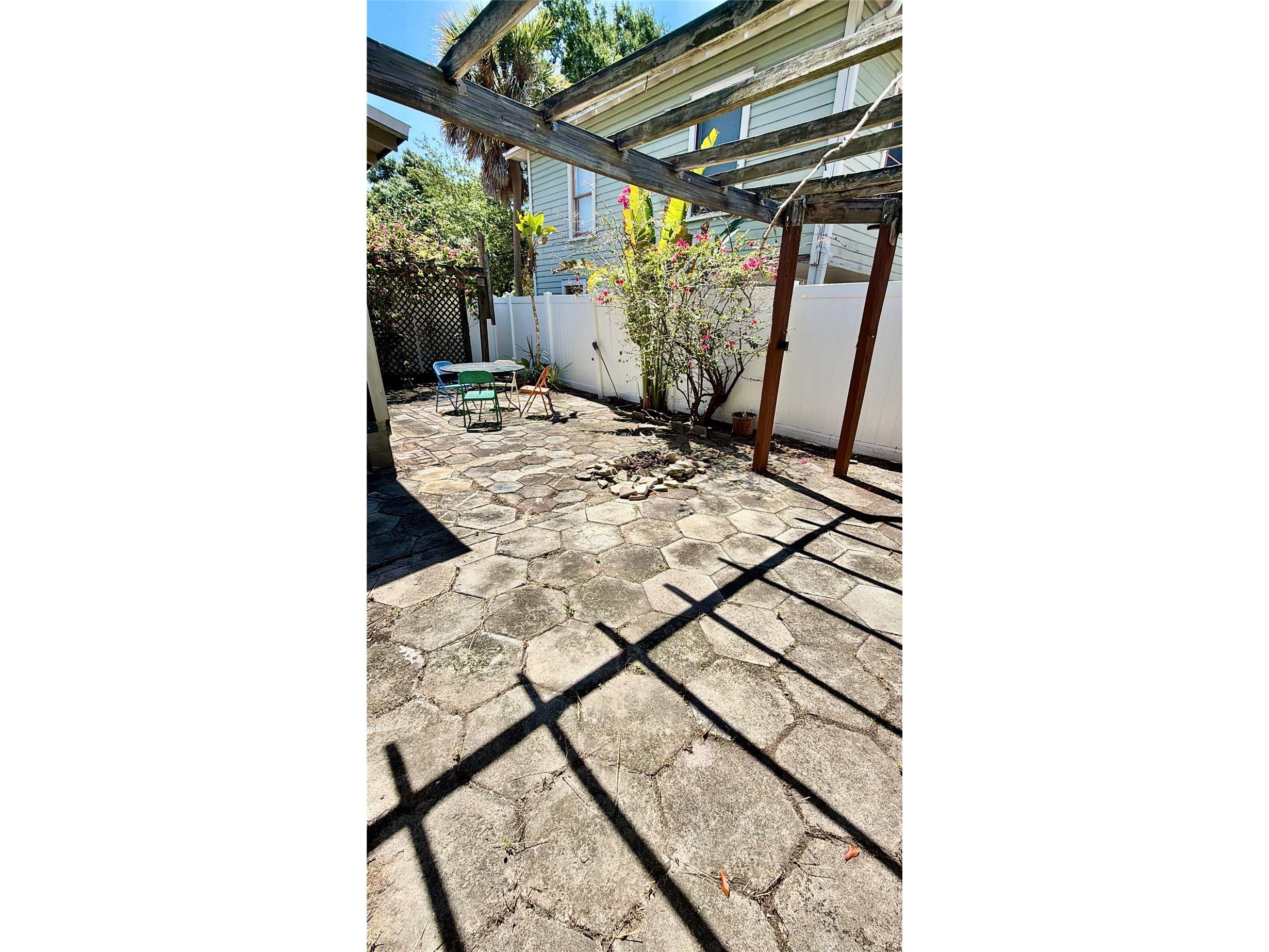 640 9th Avenue N Saint Petersburg FL 33701 TB8506587 image28