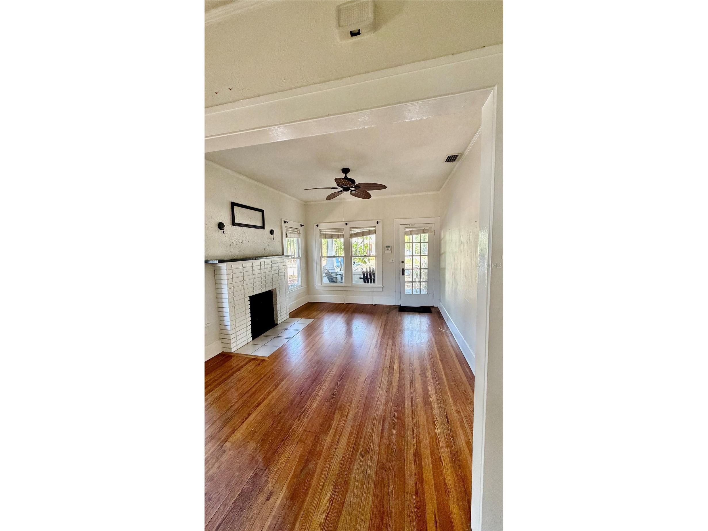 640 9th Avenue N Saint Petersburg FL 33701 TB8506587 image9