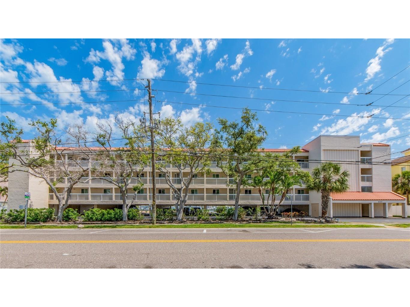 640 Bayway Boulevard #302 Clearwater Beach FL 33767 TB8383183 image1