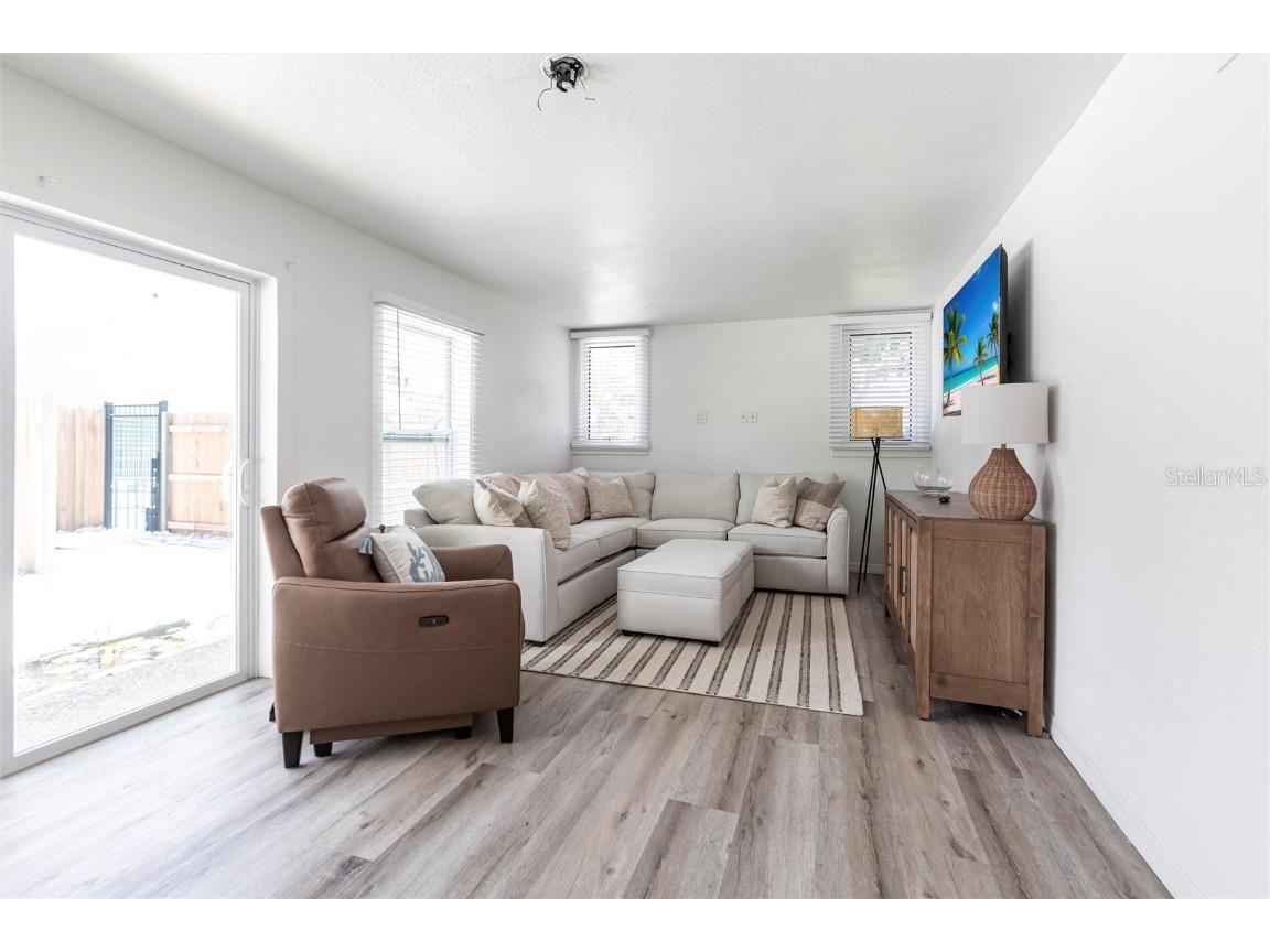 640 Broadway Street Longboat Key FL 34228 A4673491 image6