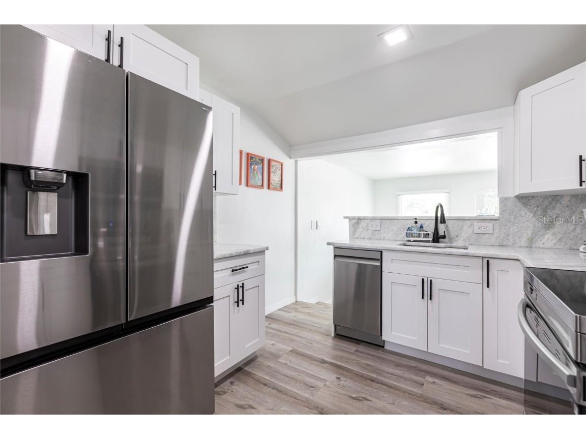 640 Broadway Street Longboat Key FL 34228 A4673491 image9