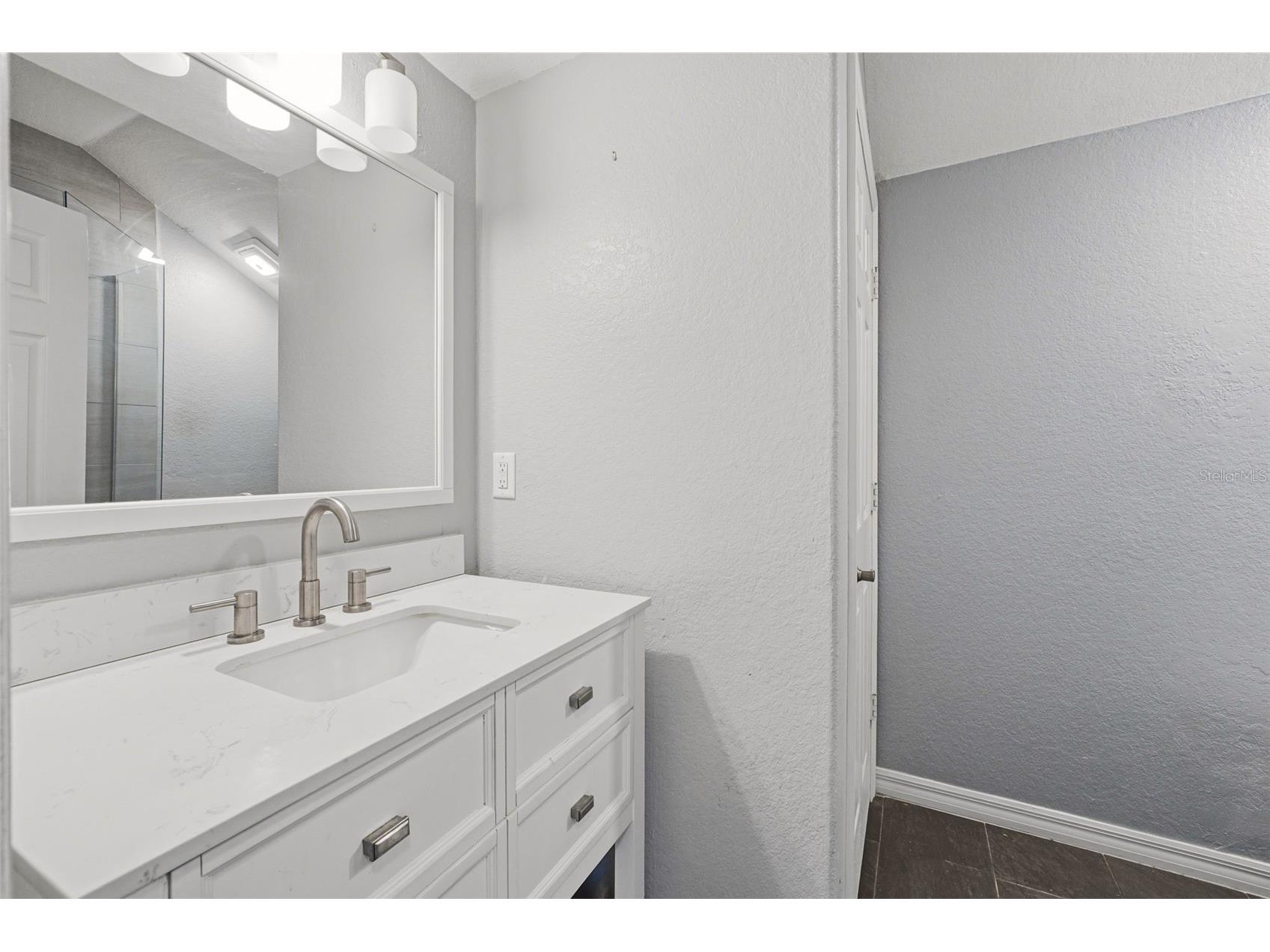 640 Cadiz Loop Davenport FL 33837 O6419944 image37