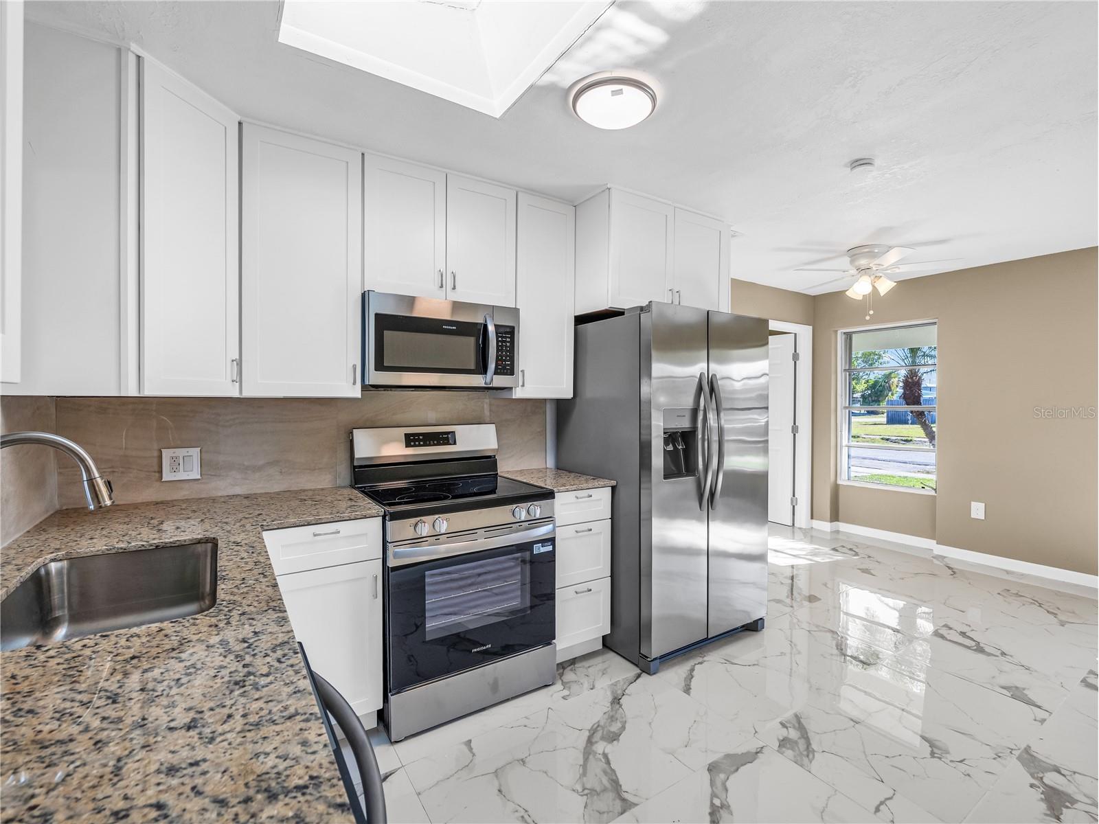 640 Dalton Boulevard Port Charlotte FL 33952 O6394789 image10