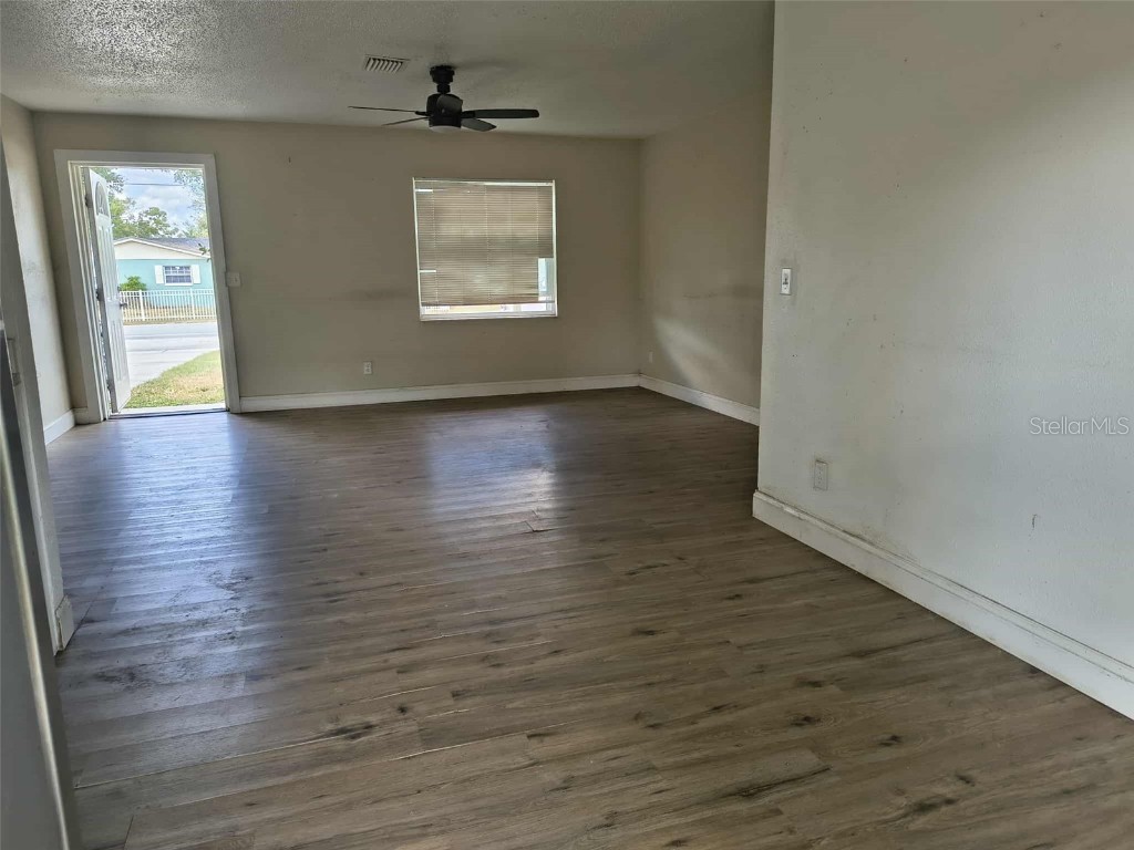 640 Dean Street Mulberry FL 33860 TB8436983 image6