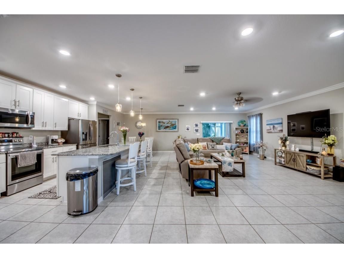 640 Encarnacion Street Punta Gorda FL 33983 A4670334 image32