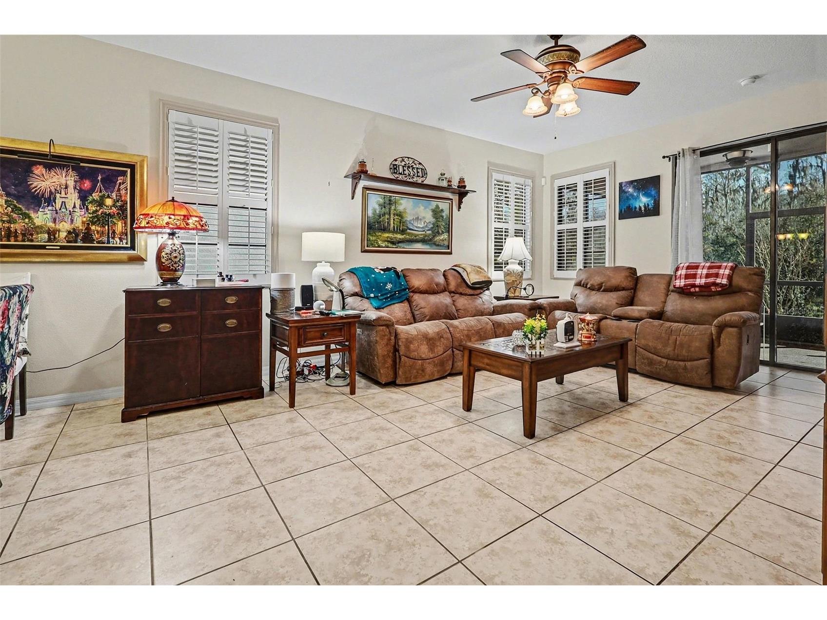 640 Grand Canal Drive Kissimmee FL 34759 TB8470728 image5