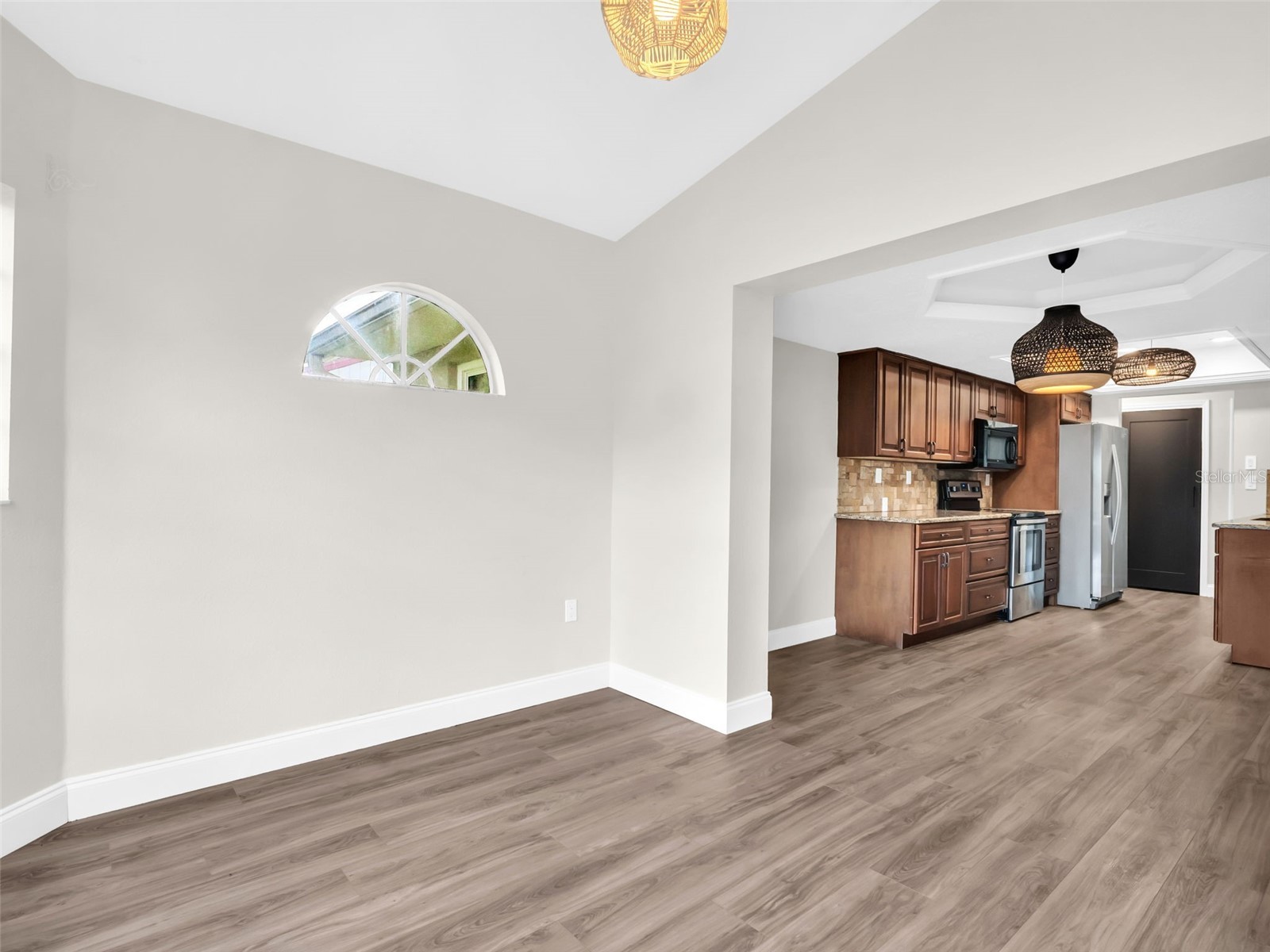 640 Kenneth Way Tarpon Springs FL 34689 TB8433663 image7