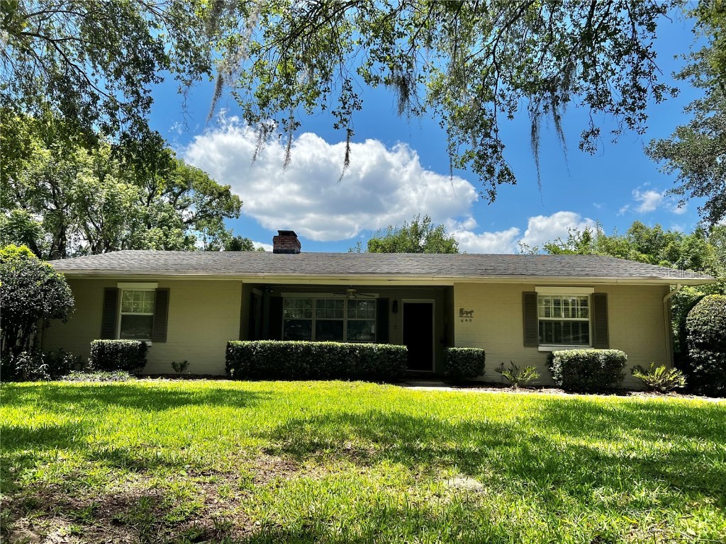 640 N Amelia Avenue Deland FL 32724 V4937158 image1