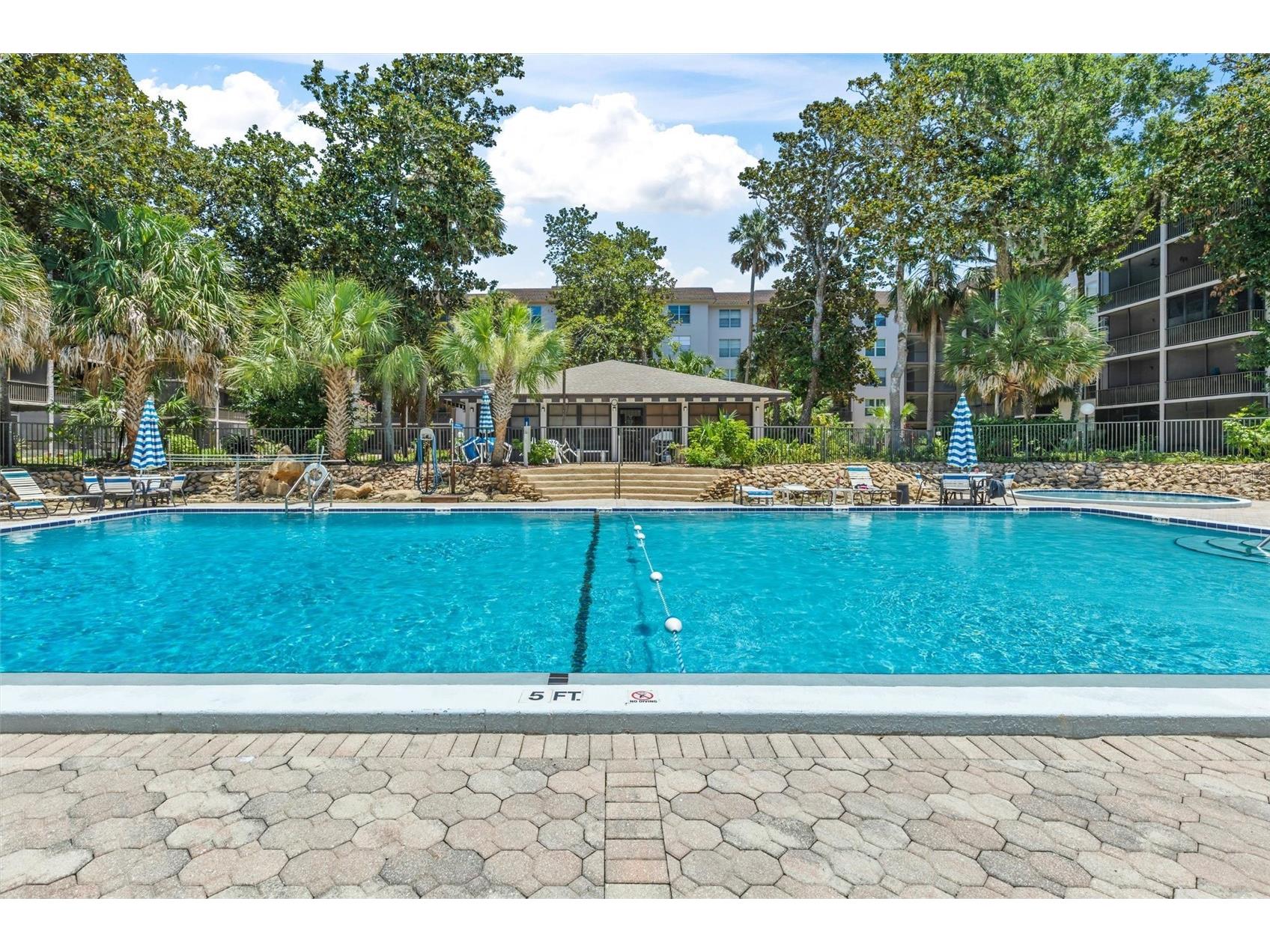 640 N Nova Road #209 Ormond Beach FL 32174 FC320191 image3