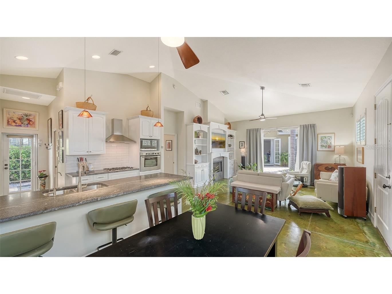 640 N Osprey Avenue Sarasota FL 34236 A4672346 image15