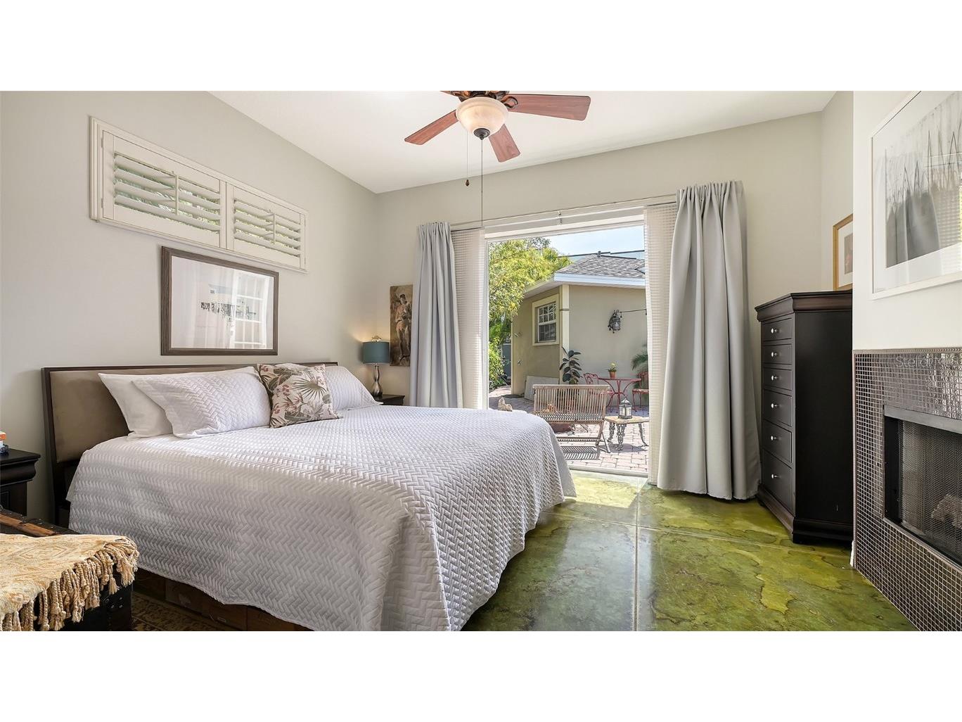 640 N Osprey Avenue Sarasota FL 34236 A4672346 image25