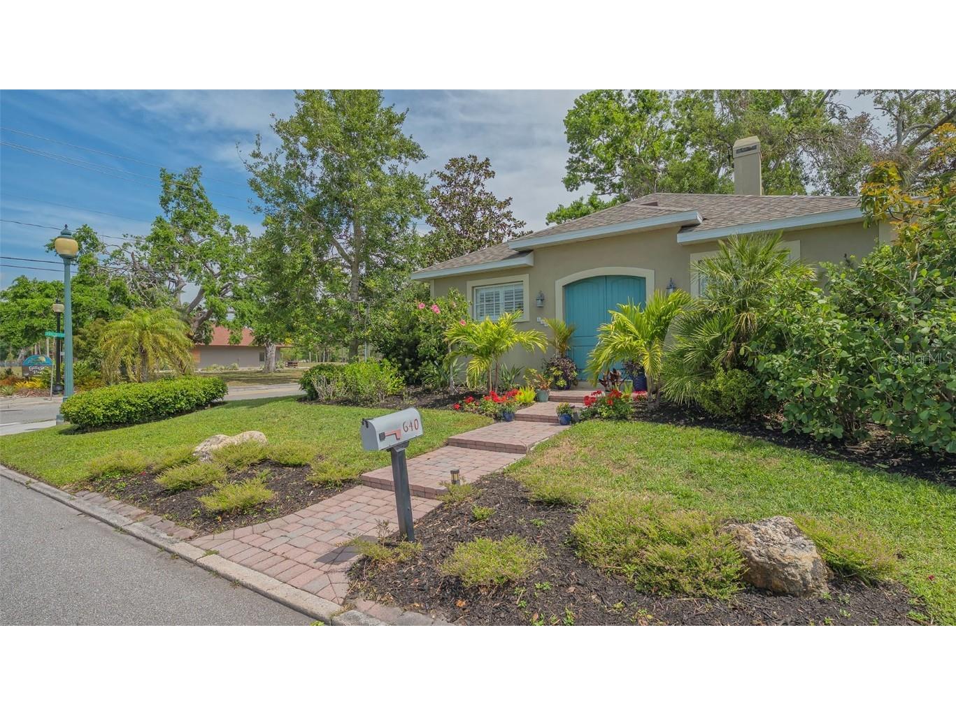 640 N Osprey Avenue Sarasota FL 34236 A4672346 image3