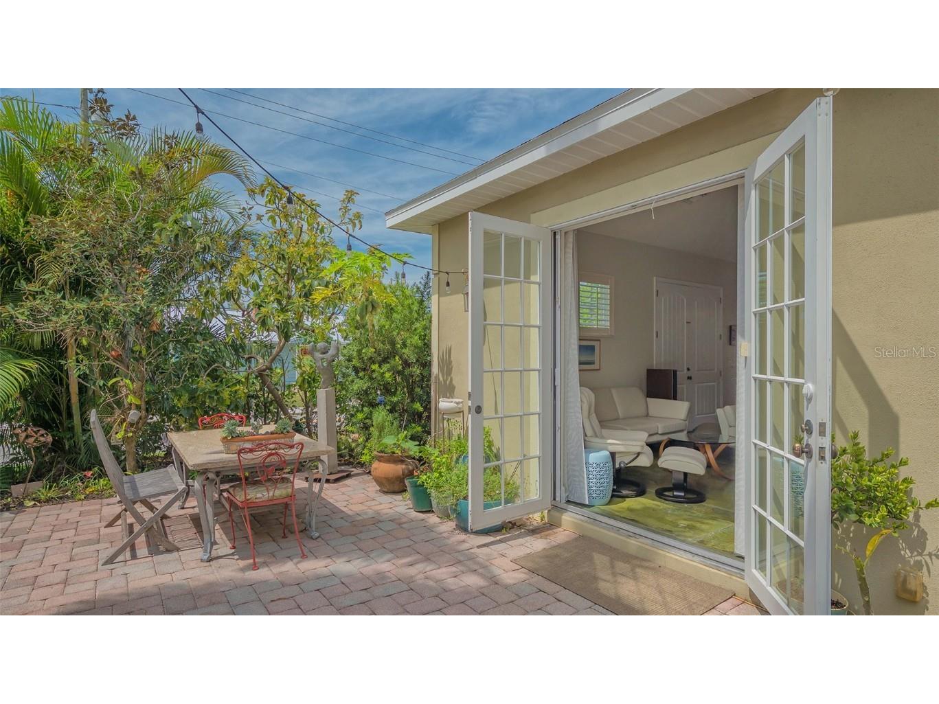 640 N Osprey Avenue Sarasota FL 34236 A4672346 image35