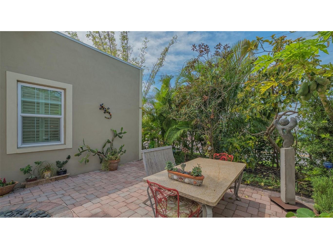 640 N Osprey Avenue Sarasota FL 34236 A4672346 image41