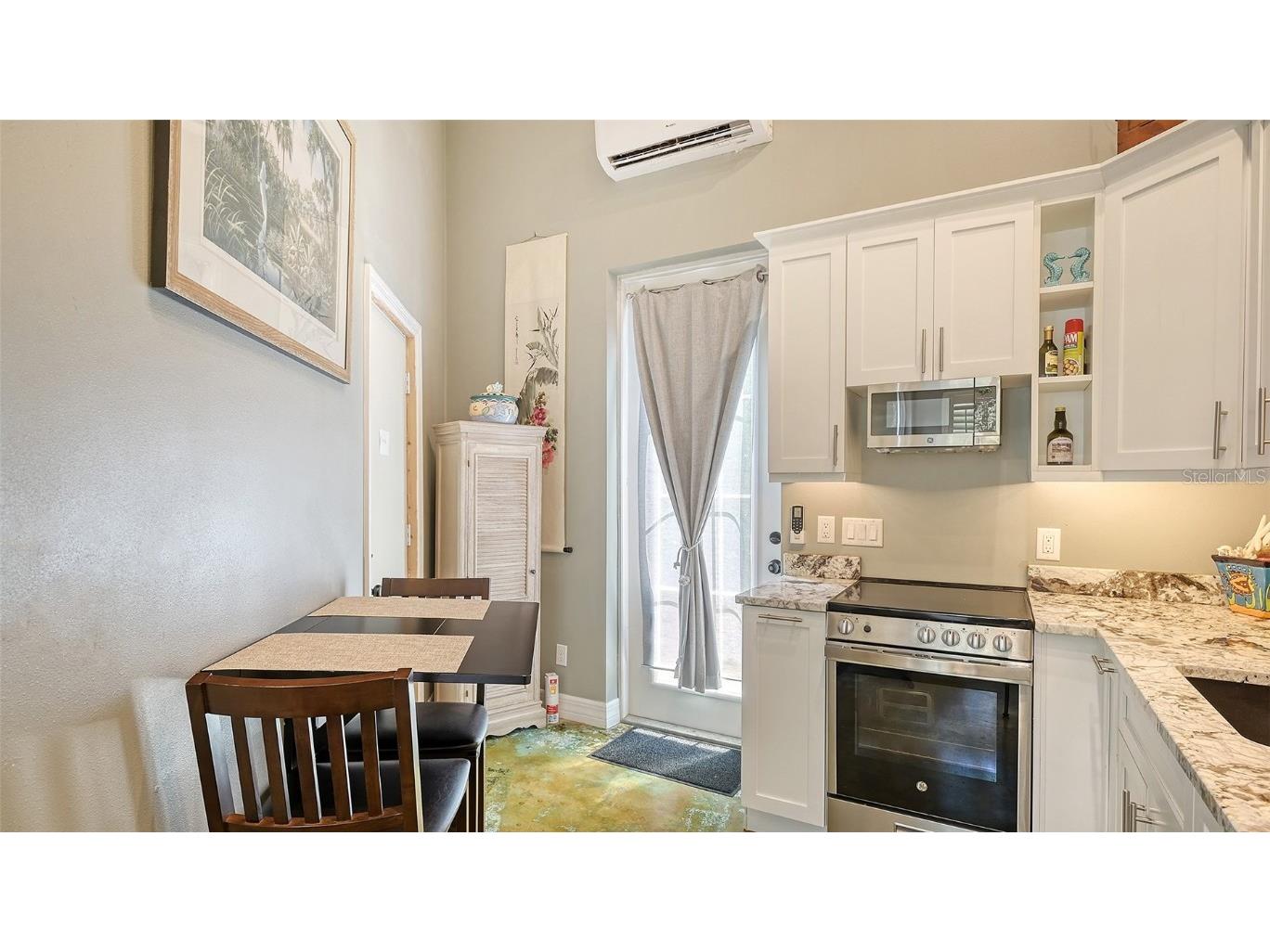 640 N Osprey Avenue Sarasota FL 34236 A4672346 image58