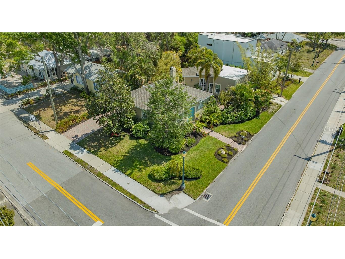 640 N Osprey Avenue Sarasota FL 34236 A4672346 image67