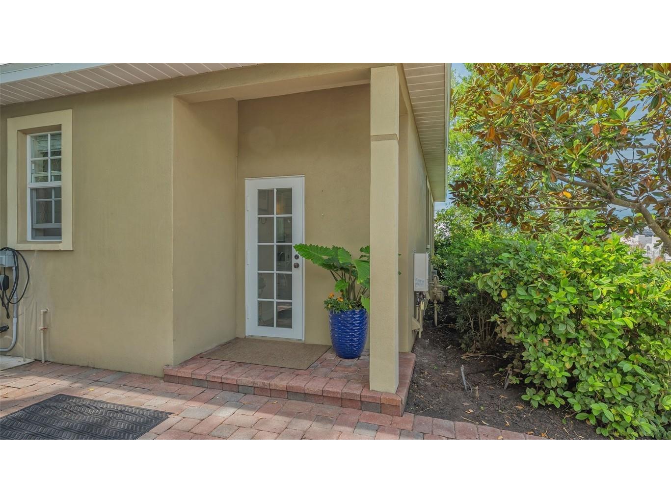 640 N Osprey Avenue Sarasota FL 34236 A4672346 image7