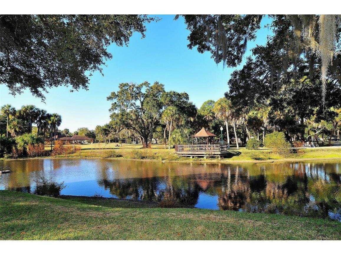 640 N Osprey Avenue Sarasota FL 34236 A4672346 image76