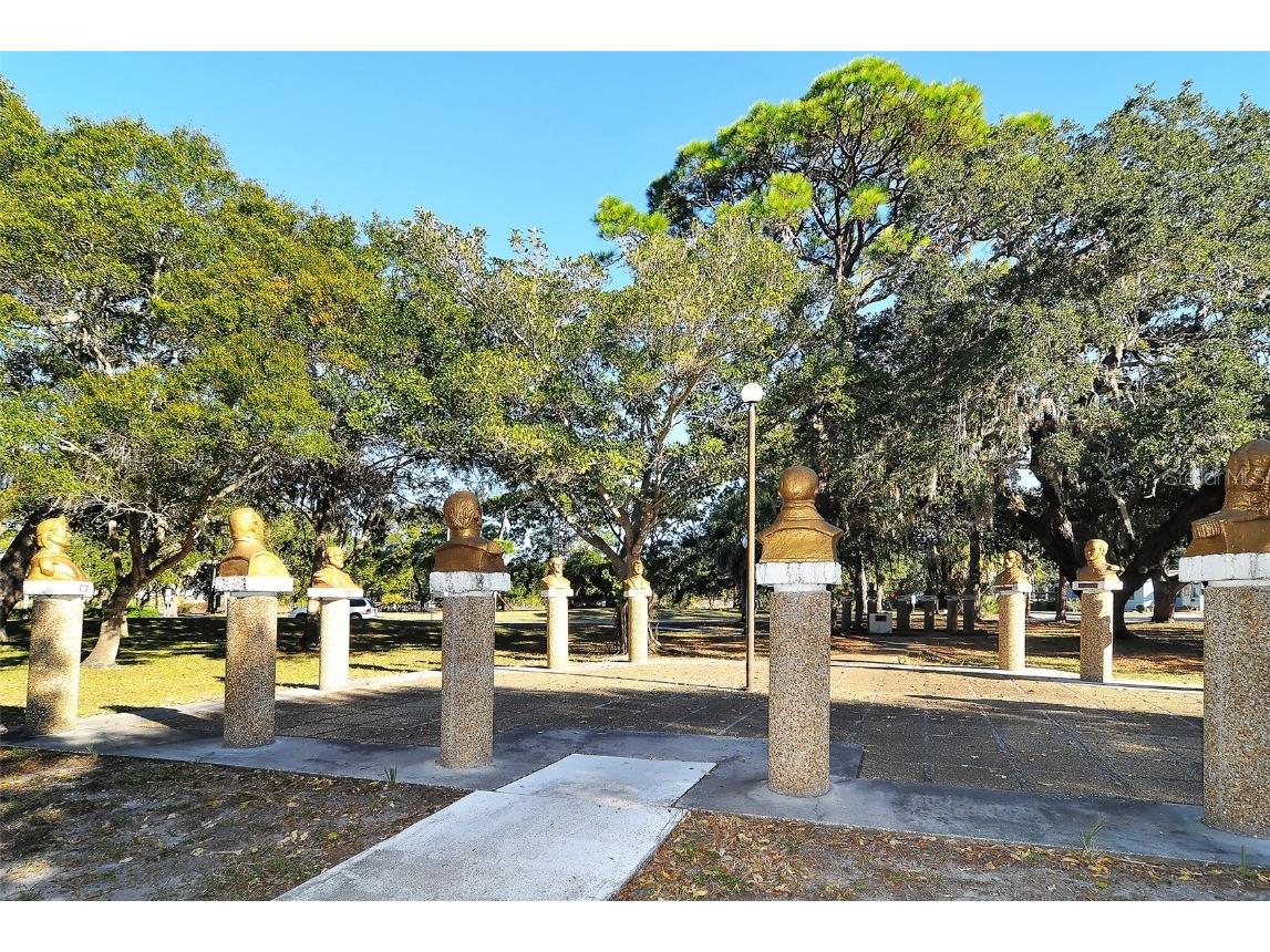 640 N Osprey Avenue Sarasota FL 34236 A4672346 image81