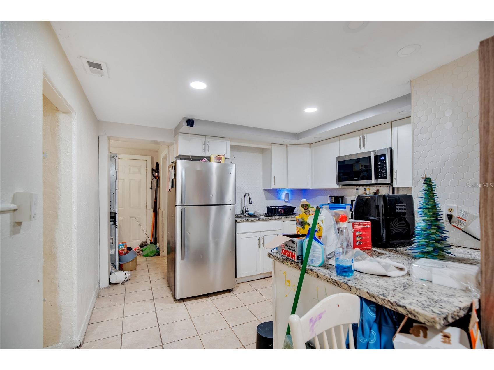 640 Orange Avenue Daytona Beach FL 32114 O6411703 image9