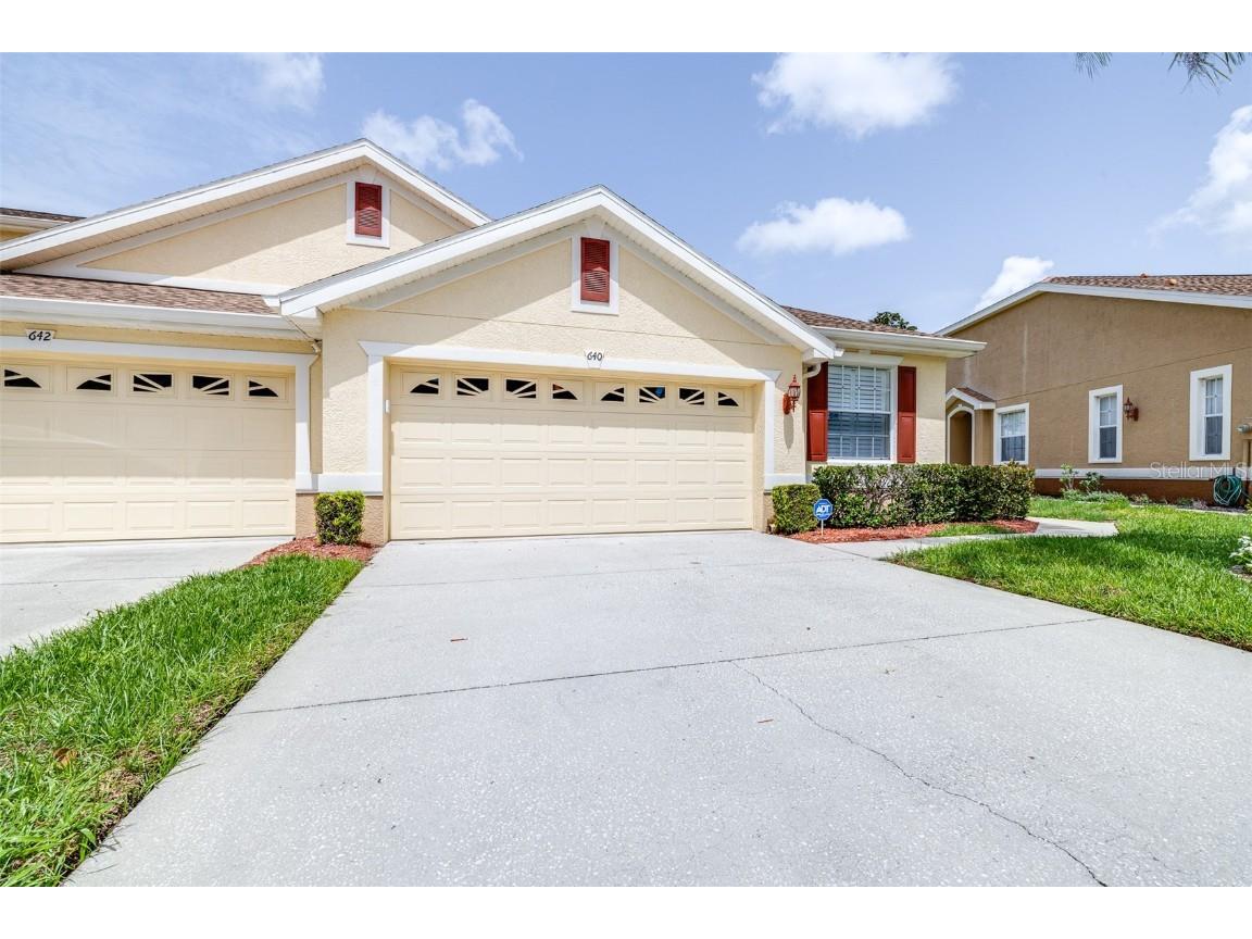 640 Spring Lake Circle Tarpon Springs FL 34688 - SALT LAKE T3541137 image1