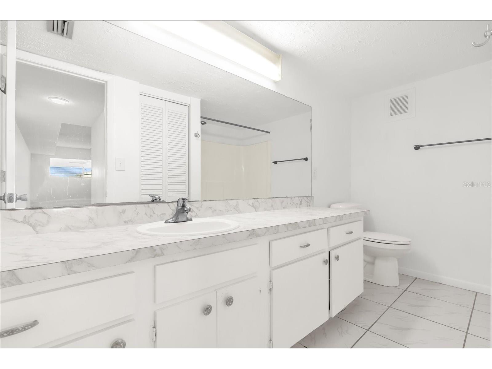 6400 46th Avenue #102 Kenneth City FL 33709 TB8458838 image18