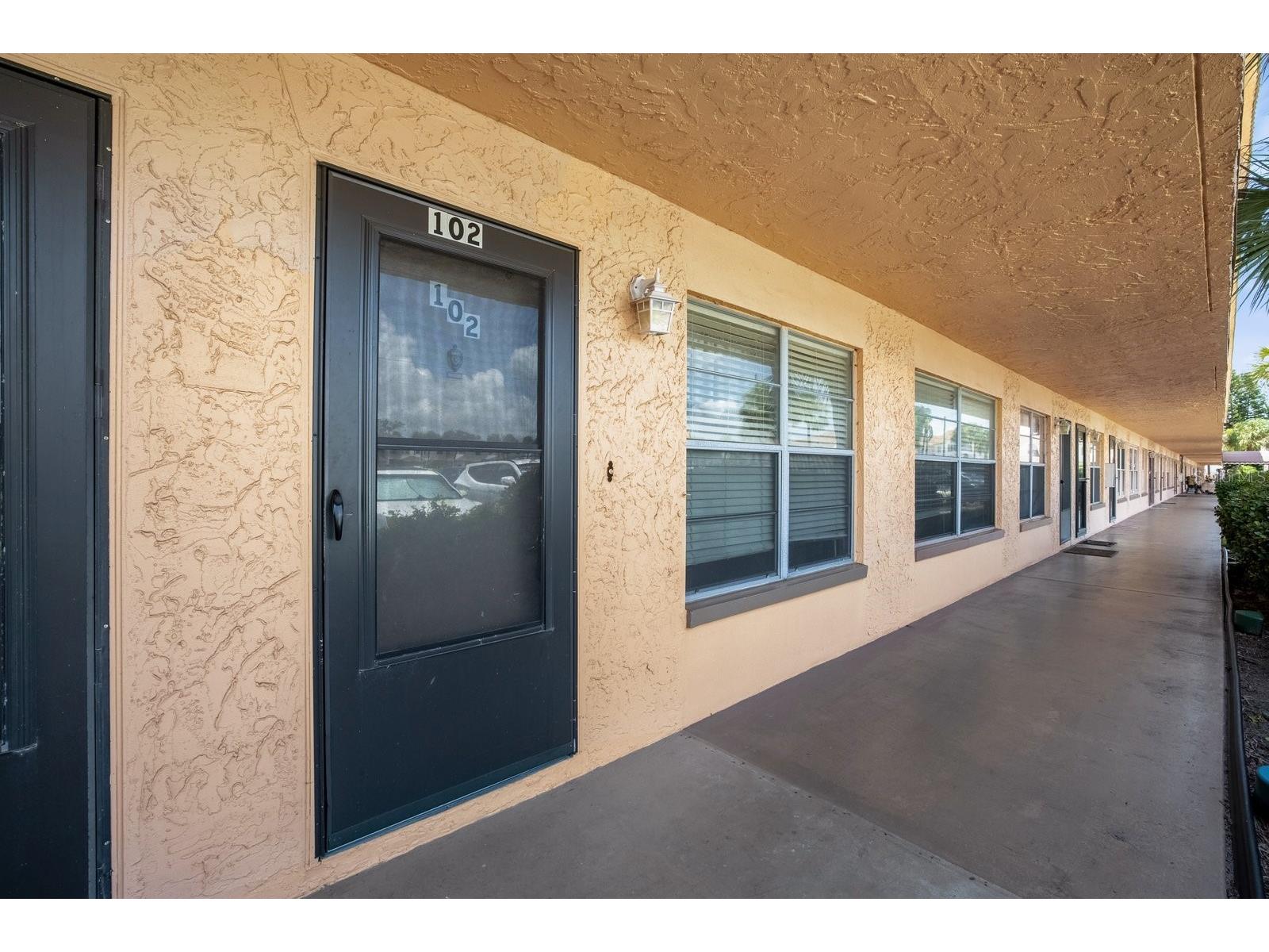 6400 46th Avenue #102 Kenneth City FL 33709 TB8458838 image3