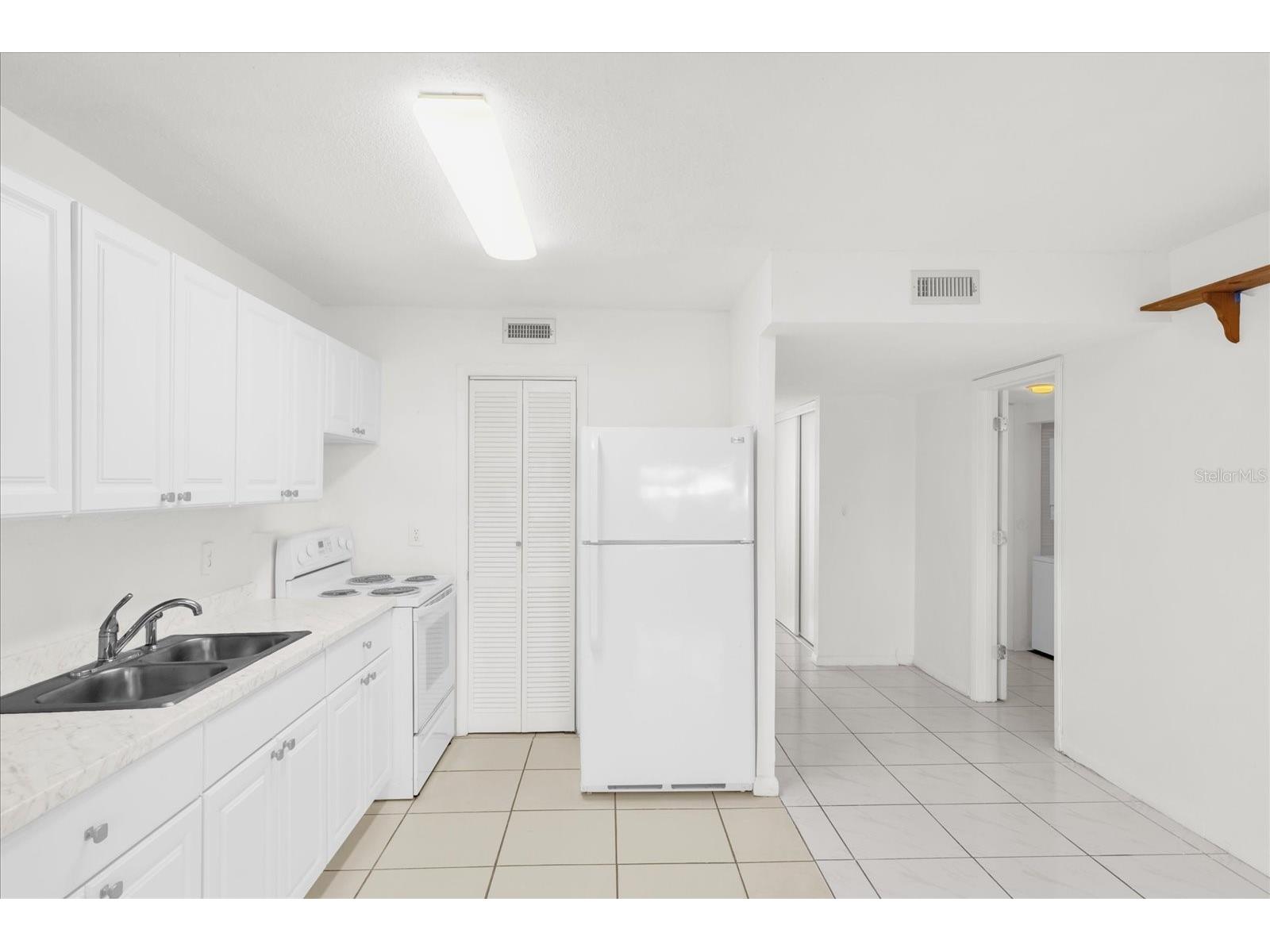 6400 46th Avenue #102 Kenneth City FL 33709 TB8458838 image8