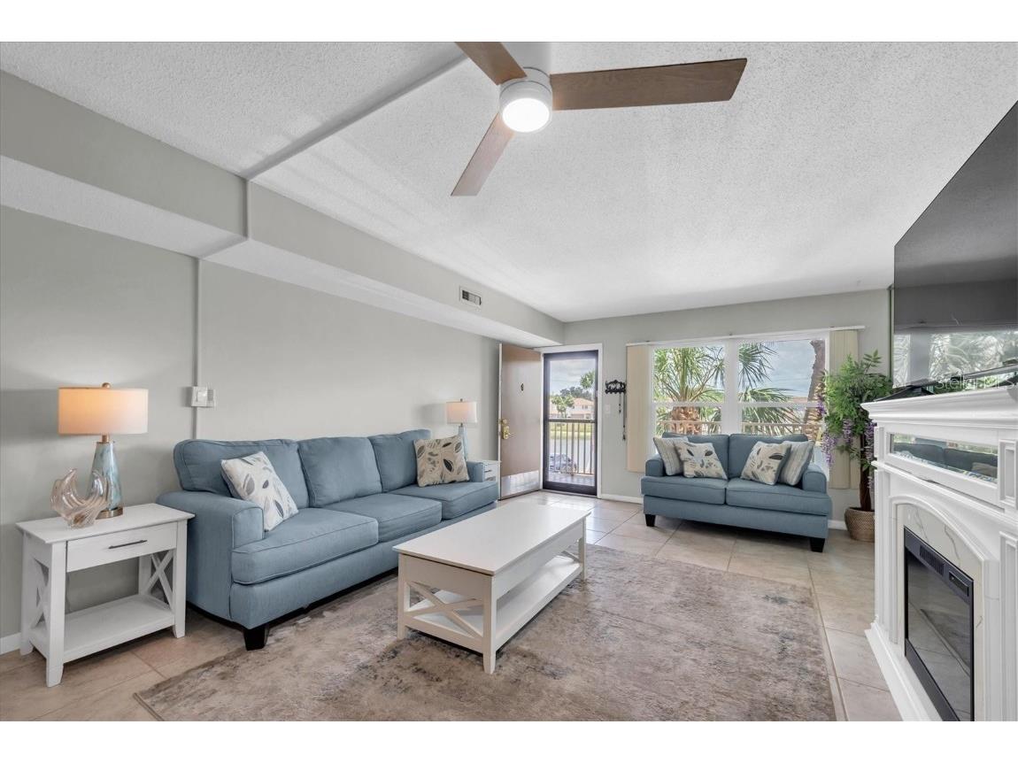 6400 46th Avenue N #203 Kenneth City FL 33709 TB8390965 image6