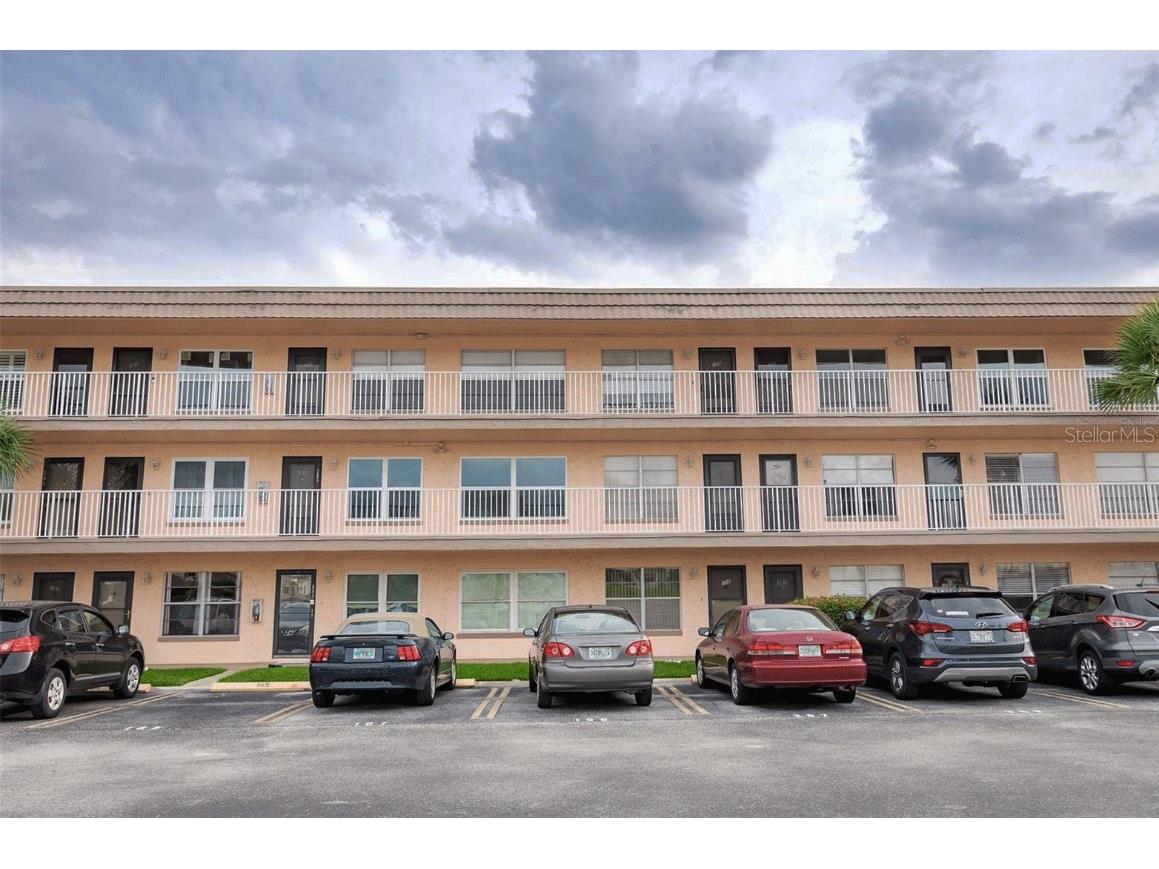 6400 46th Avenue N #301 Kenneth City FL 33709 S5080993 image1