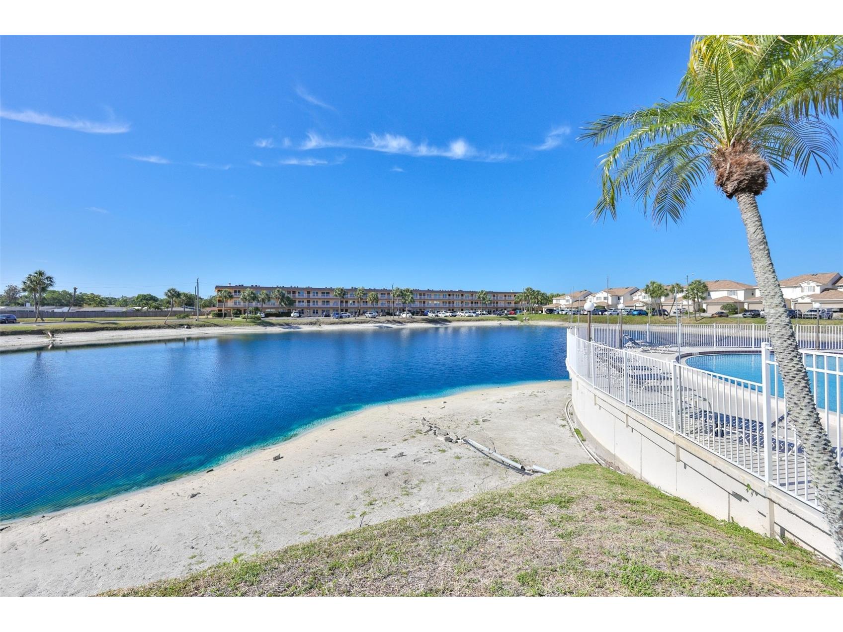 6400 46th Avenue N #71 Kenneth City FL 33709 TB8495836 image45